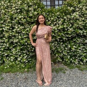 EMBELLISHED PUFF ONE SHOULDER GOWN